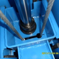 Note right hand cable will wear based on hole not being correctly centered to cable center