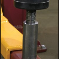 ADJUSTABLE SCREW PADS