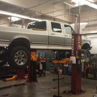 TP-18 two post vehicle lift