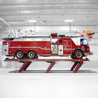 Mohawk's Parallelogram Vehicle Maintenance Lift