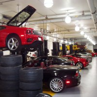2 Post Auto Lift Low Riding Application