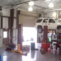 TP-18 two post automotive lift