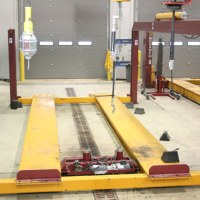 Mohawk Lift Four Post Vehicle Hoist