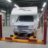 TR-25 24' Runway Lift Motor Home
