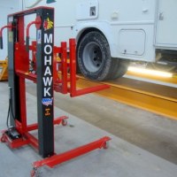 TR-25 24' Runway Lift Motor Home