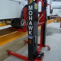 TR-25 24' Runway Lift Motor Home