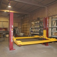 Turf Maintenance Equipment &amp; Auto Service Lift
